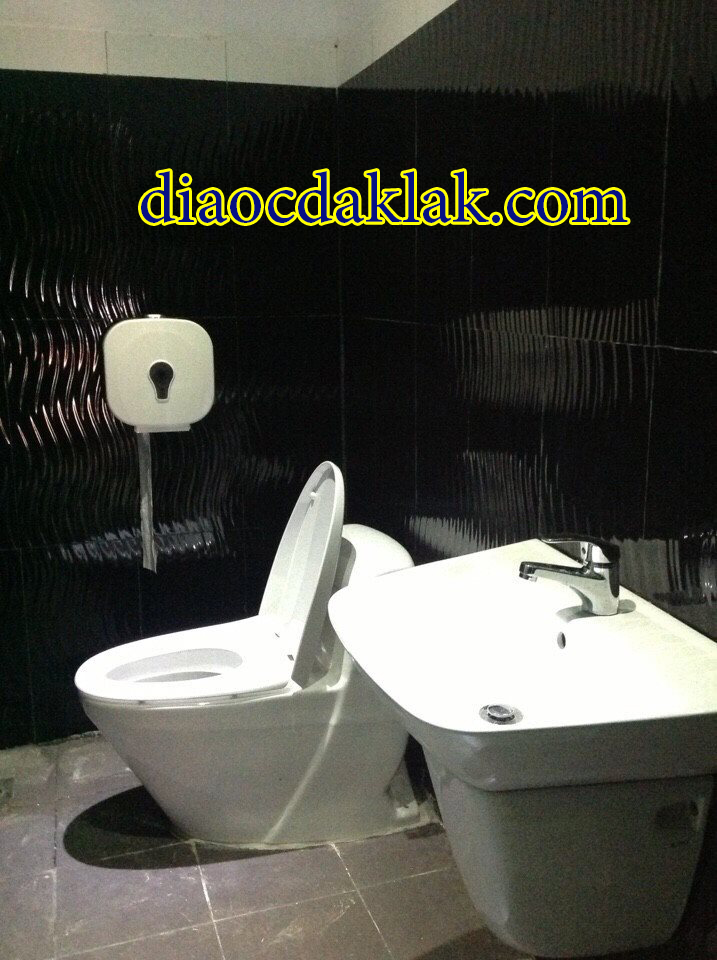 ban gap toa nha 6 tang 2 mat tien dang kinh doanh karaoke dang cap bac nhat bmt co anh thuc ban gap toa nha 6 tang 2 mat tien dang kinh doanh karaoke dang cap bac nhat bmt co anh thuc