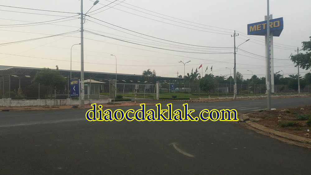 2 lo lien ke van tien dung khu metro co anh thuc 2 lo lien ke van tien dung khu metro co anh thuc