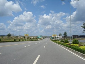 mua Äất ná»n mỹ phưá»c 2