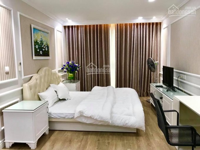 ChÃnh chá»§ cho thuê CHCC Royal City, DT: 110m2, 2PN, view bá» bÆ¡i, giá 14 tr/tháng. LH: 0936.363.925