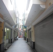 9 Cho thuê nhà đẹp,nội thất hiện đại,đầy đủ tiện nghi Hà Nội
