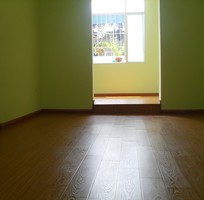 Chính chủ cần bán căn hộ tập thể khu B4 Nam Thành Công sạch sẽ, thoáng mát