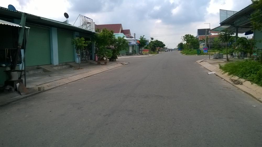 lo dat 100m2 200 trieu trong kcn viet nam singapore 2 doi dien cong vien trung tam thuong mai