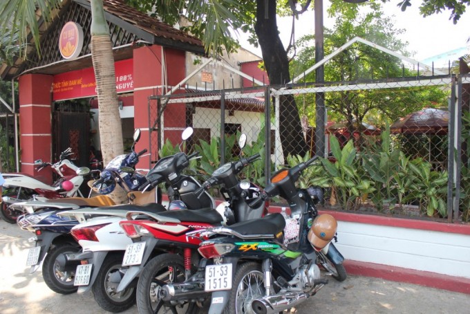 sang quan cafe san vuon