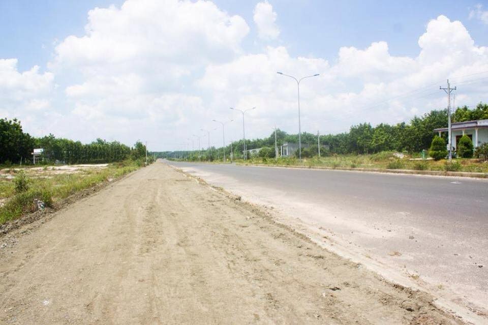//filevn.timdat.net/upload/anh-bat-dong-san/image/2015-07-21/ban-dat-nen-mat-tien-duong-rong-52m-3.jpg