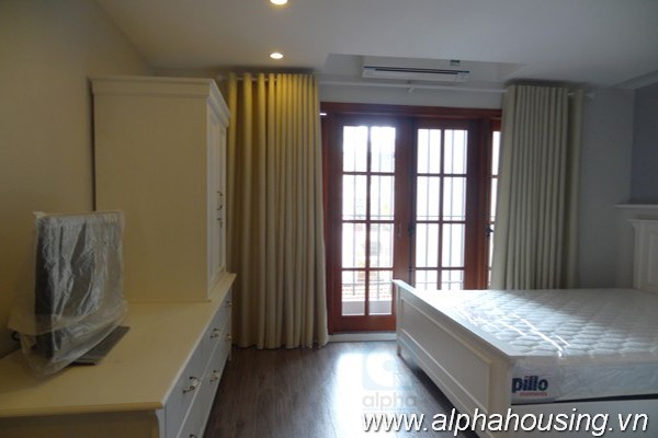 cho thue can ho dich vu 45 m2 tai hoan kiem gia 500 usd