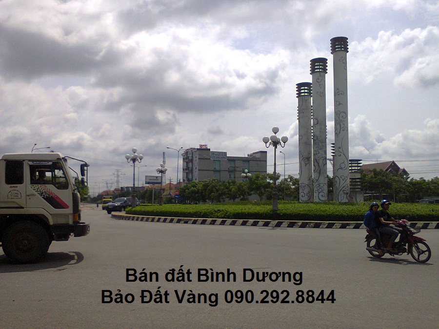 ban 600m2 duong huynh van luy thu dau mot 1 ty 350 trieu