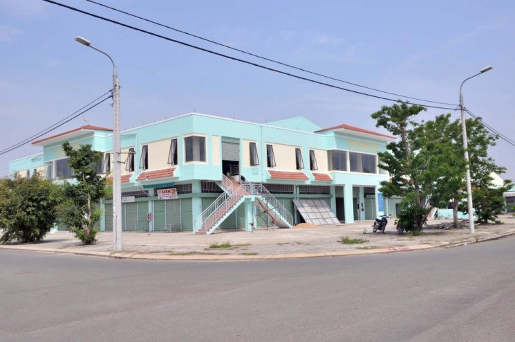 Bán đất - Vị trí cực đẹp - Giá cực tốt - Chỉ 269 triệu - Sổ đỏ trao tay. LH 0935.348.438