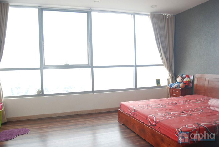 cho thue can ho tai thang long number one 3 phong ngu gia 1100