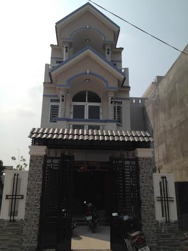 nha-550-di-an-gia-re