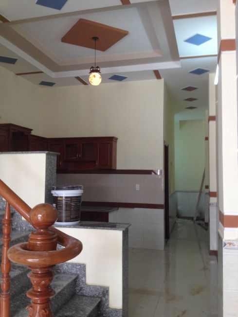 mua-nha-khu-pho-tay-a-dong-hoa