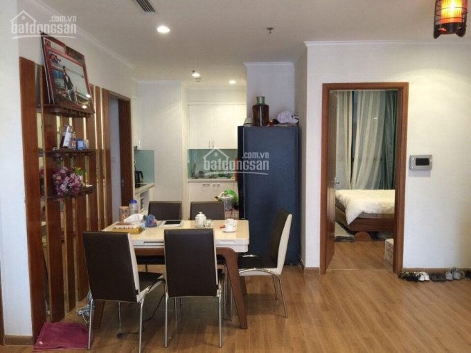 ban can ho chinh chu tai r6 royal city view quang truong lh 0944389723