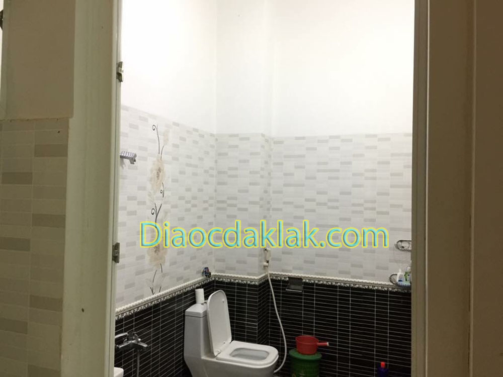 nha 3 tang moi toanh dep khu dau gia metro 47 ty co anh thuc