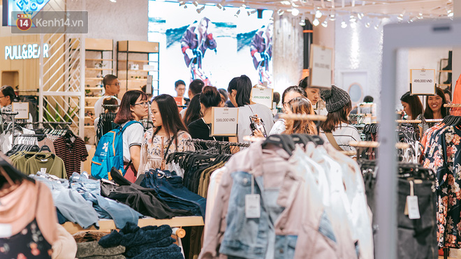 trung-tam-thuong-mai-four-square-quan-4.7