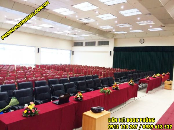 cho-thue-hoi-truong-500-cho