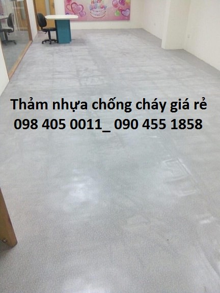 nhua van go nhua trai san pvc chong tron truot gia re 098 405 0011