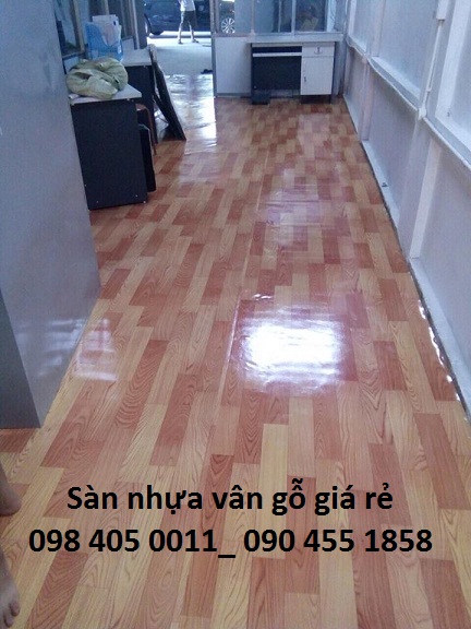 san nhua lot san van phong gia dinh gia re 098 405 0011