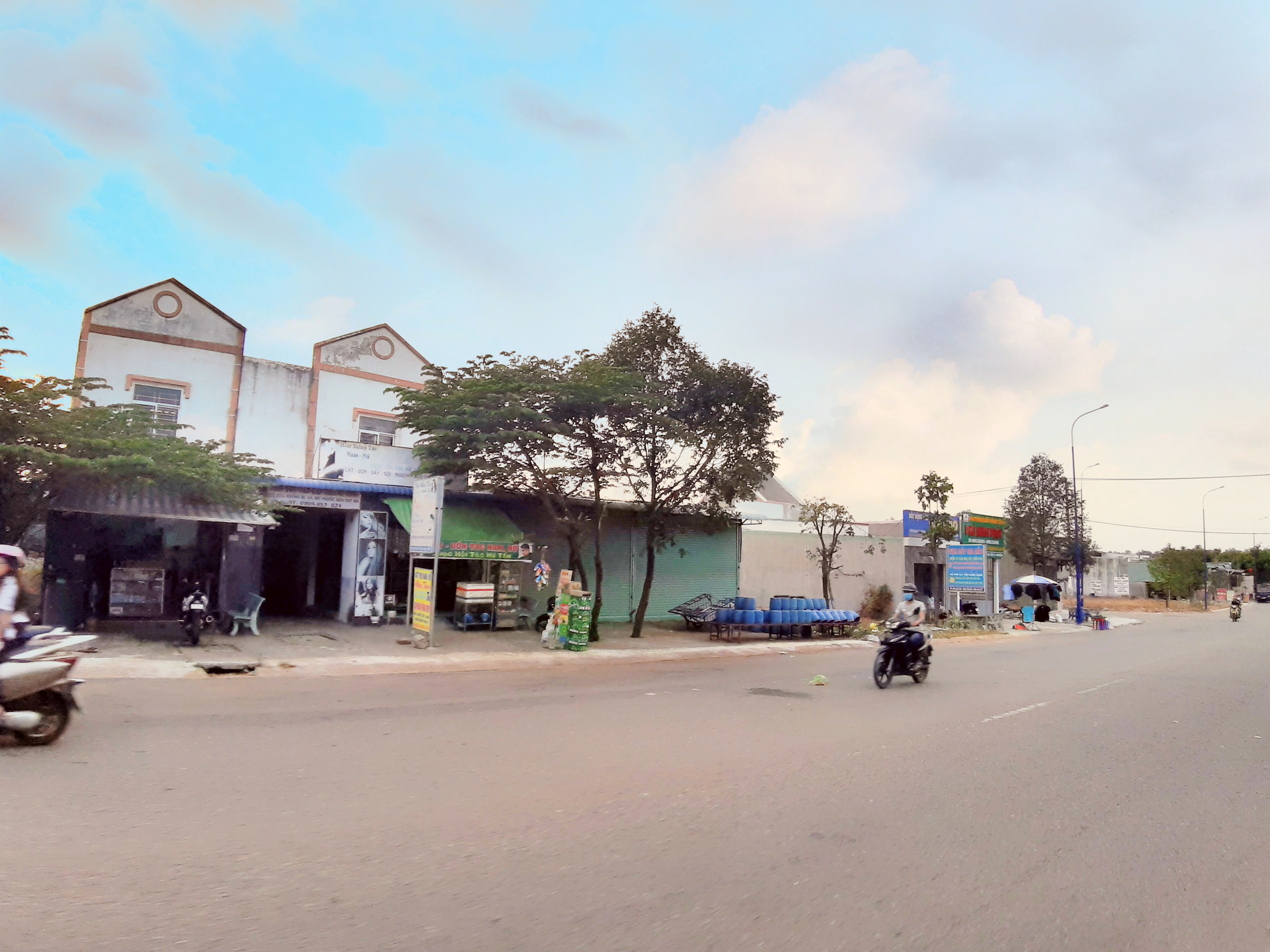 gia dat my phuoc 3 binh duong duong 16m thong thang