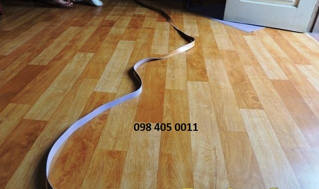 san nhua dang cuon 2m chong chay gia re 098 405 0011