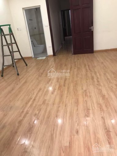 BÃ¡n nhÃ&nbsp; biá»t thá»±, liá»n ká» táº¡i LÃ&nbsp;ng Viá»t Kiá»u ChÃ¢u Ãu, DT 80m2, 5T, MT 5m, giÃ¡: 10,75 tá»·-0989067179