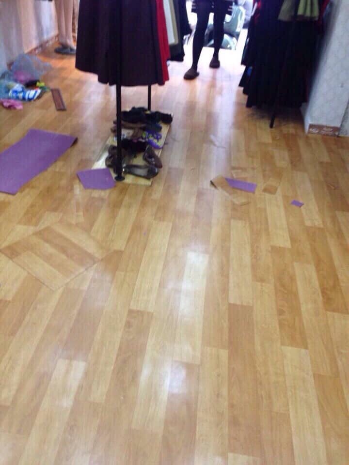 dia chi ban san nhua van go gia re uy tin chat luong 0355 383 381