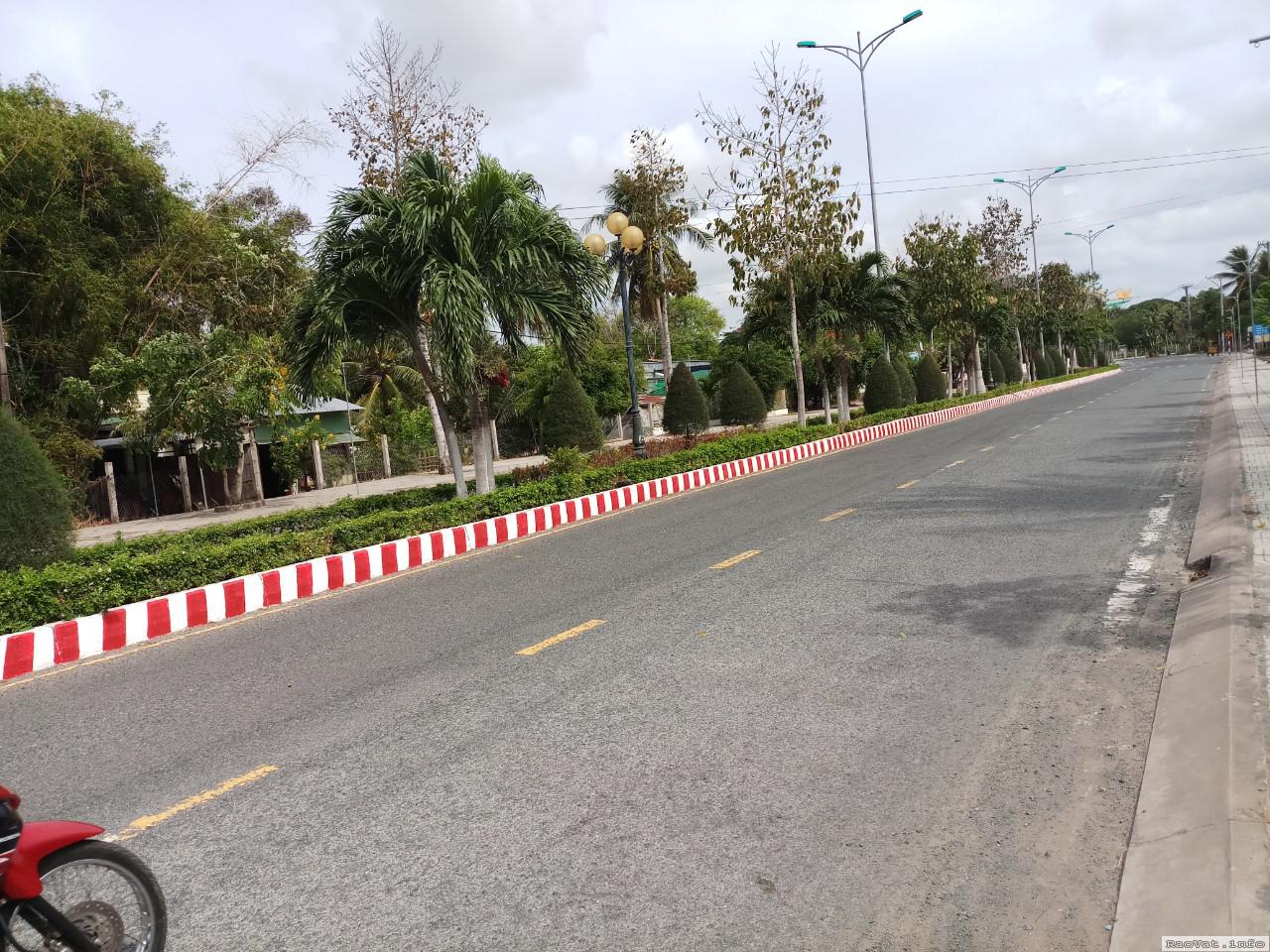 ban 800m2 dat mat tien duong 30 04 xa long duc tptra vinh 170tr 1m lh0911158184