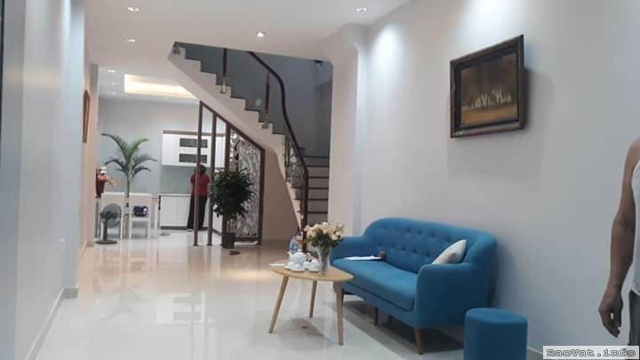 nha 47m2 x 4 tang cach benh vien 108 quan doi chua day 150m chi 46 ty lh0705161222