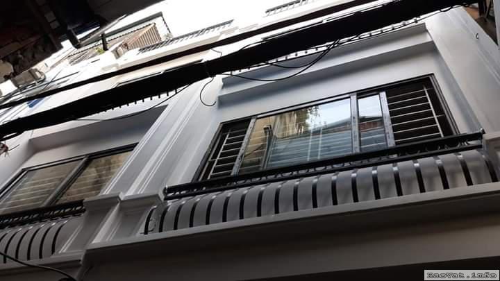 nha 47m2 x 4 tang cach benh vien 108 quan doi chua day 150m chi 46 ty lh0705161222