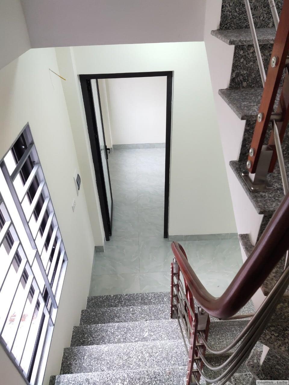 cc ban nha 4 tang 305m tang tai thon dai tu kim chung hoai duc ha noi lh0988506975