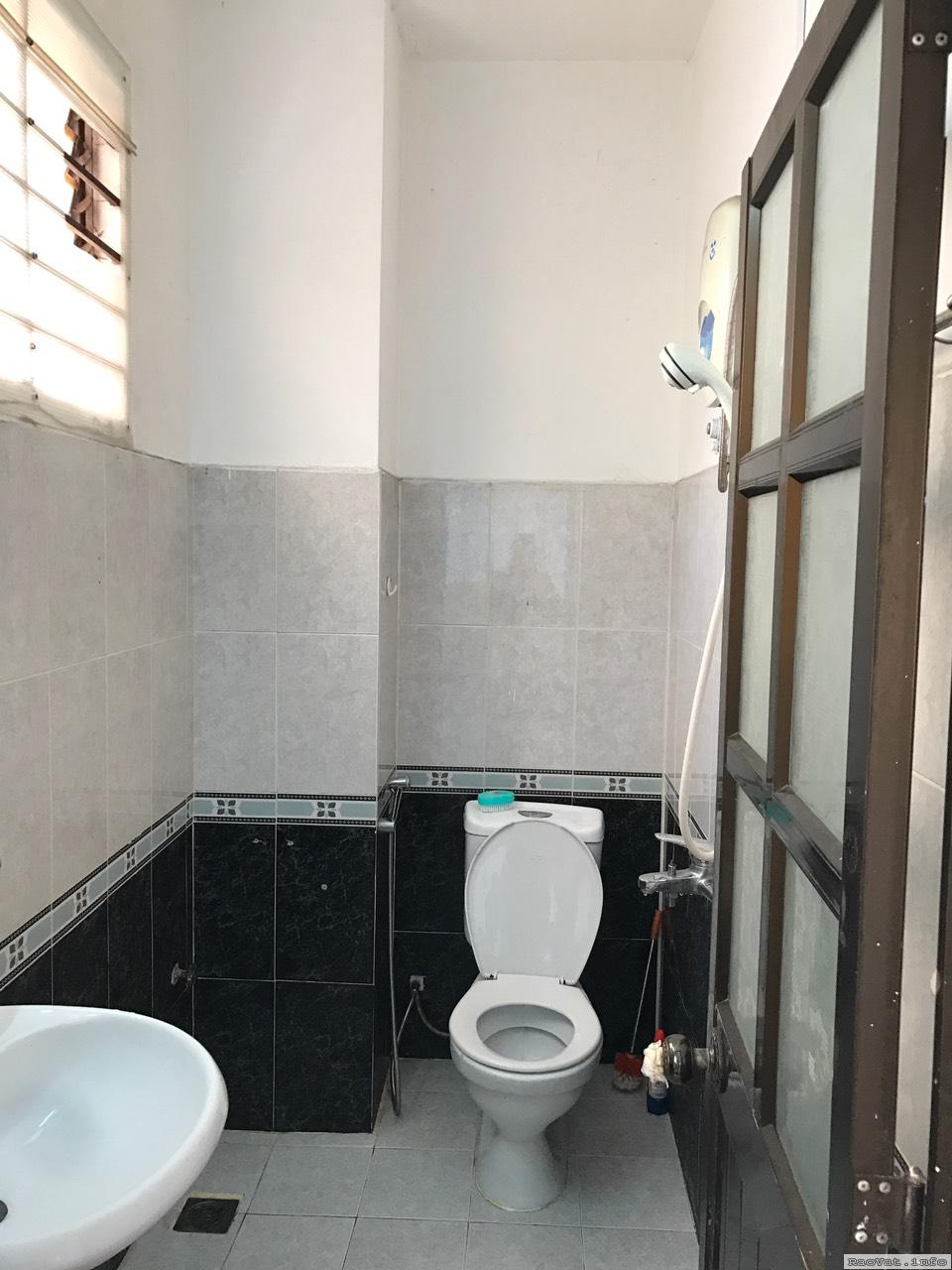 phong tro 20m2 du noi that tai 39 2 dang dung q1 chi 35tr th lh0908716481