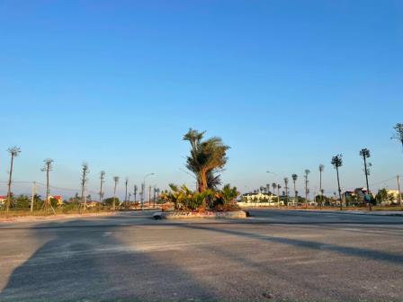 ban dat 140m2 kdt linh truong kt 8x15mmat vuon hoa canh ubnd cong hoa chi cuc thue so do