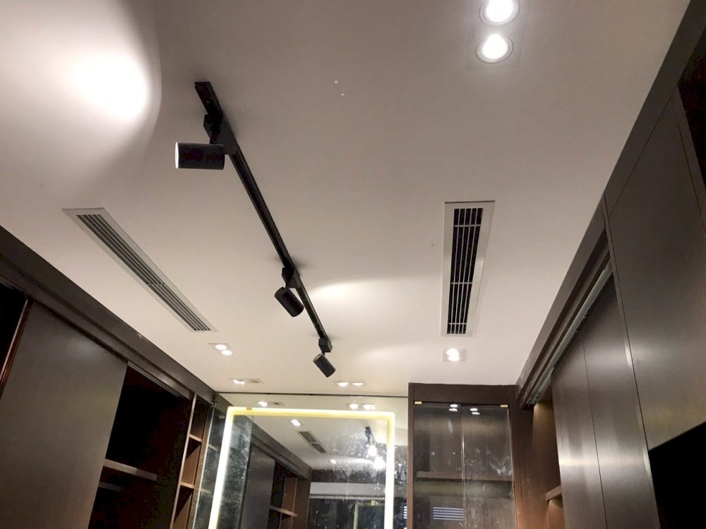 may lanh lap cho nha xuong co nen su dung inverter